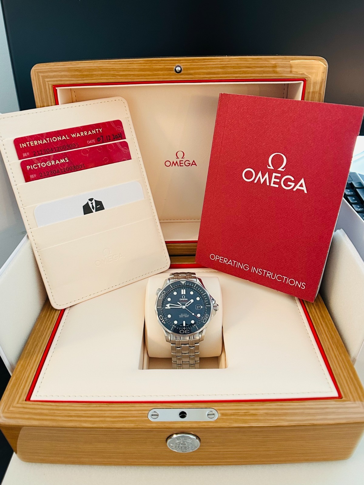 OMEGA Seamaster Professional 300M Box & Papers