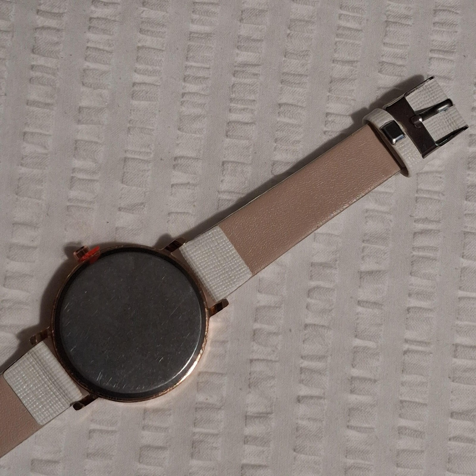 Rinnady Womens Wristwatch White Faux Leather Band Silver Dial Rose Gold 13007-3