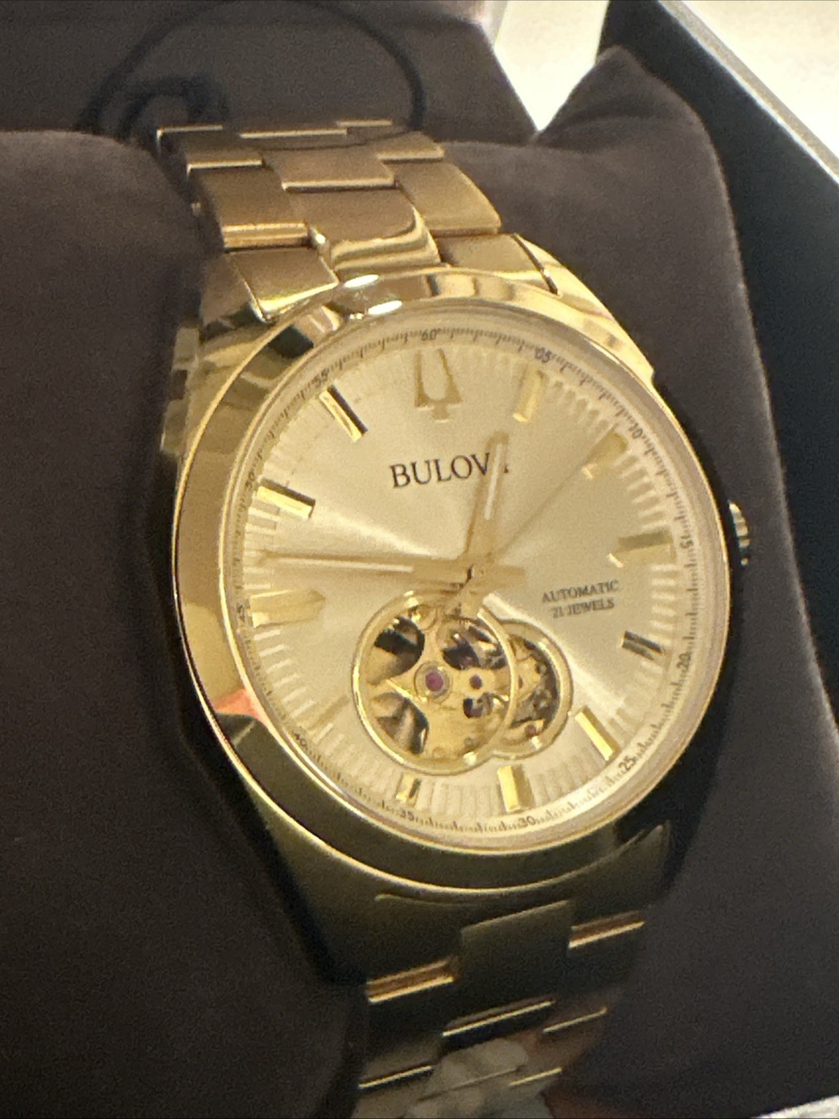 Bulova Men’s Classic Surveyor Automatic Gold Stainless Steel Watch 39 MM 97A182
