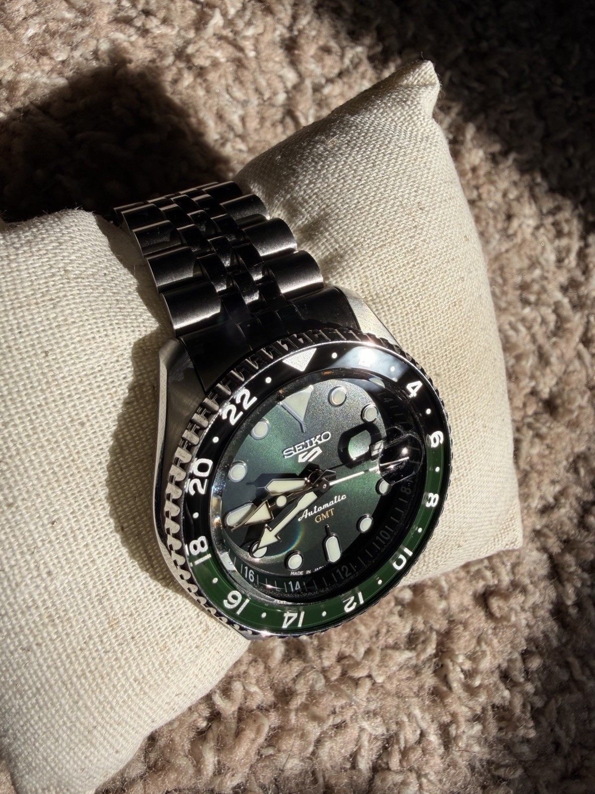 Seiko 5 GMT Automatic Watch Green Dial SSK035