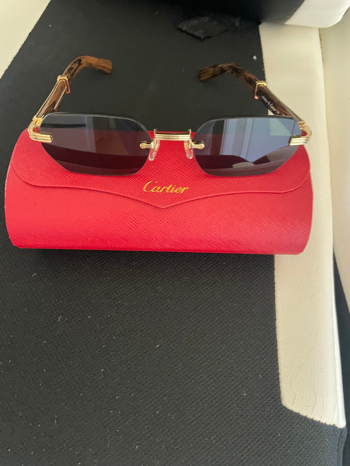 sunglasses Cartier unisex,new with box