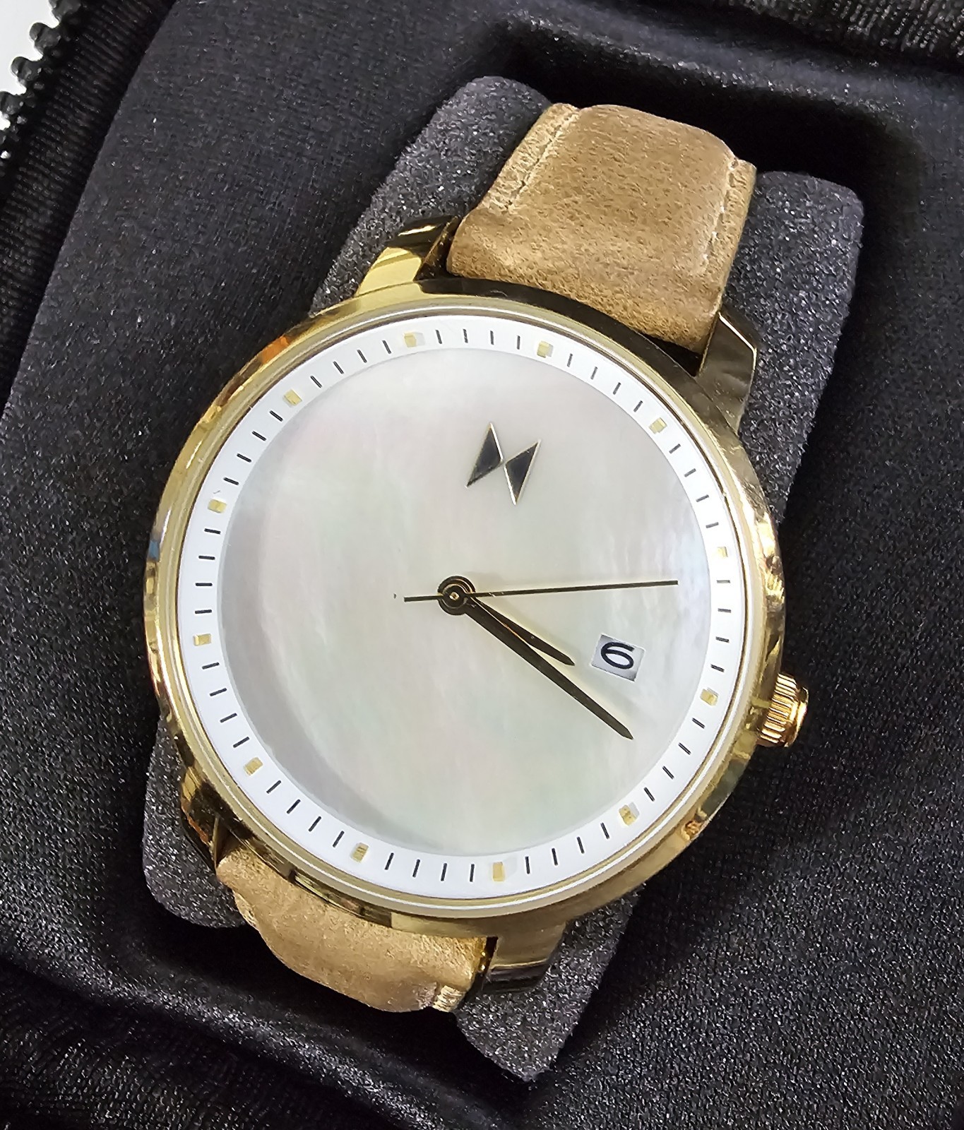 MVMT Gold Pearl Face Women’s Watch 38mm Date Quartz Tan Leather New In Box NOS