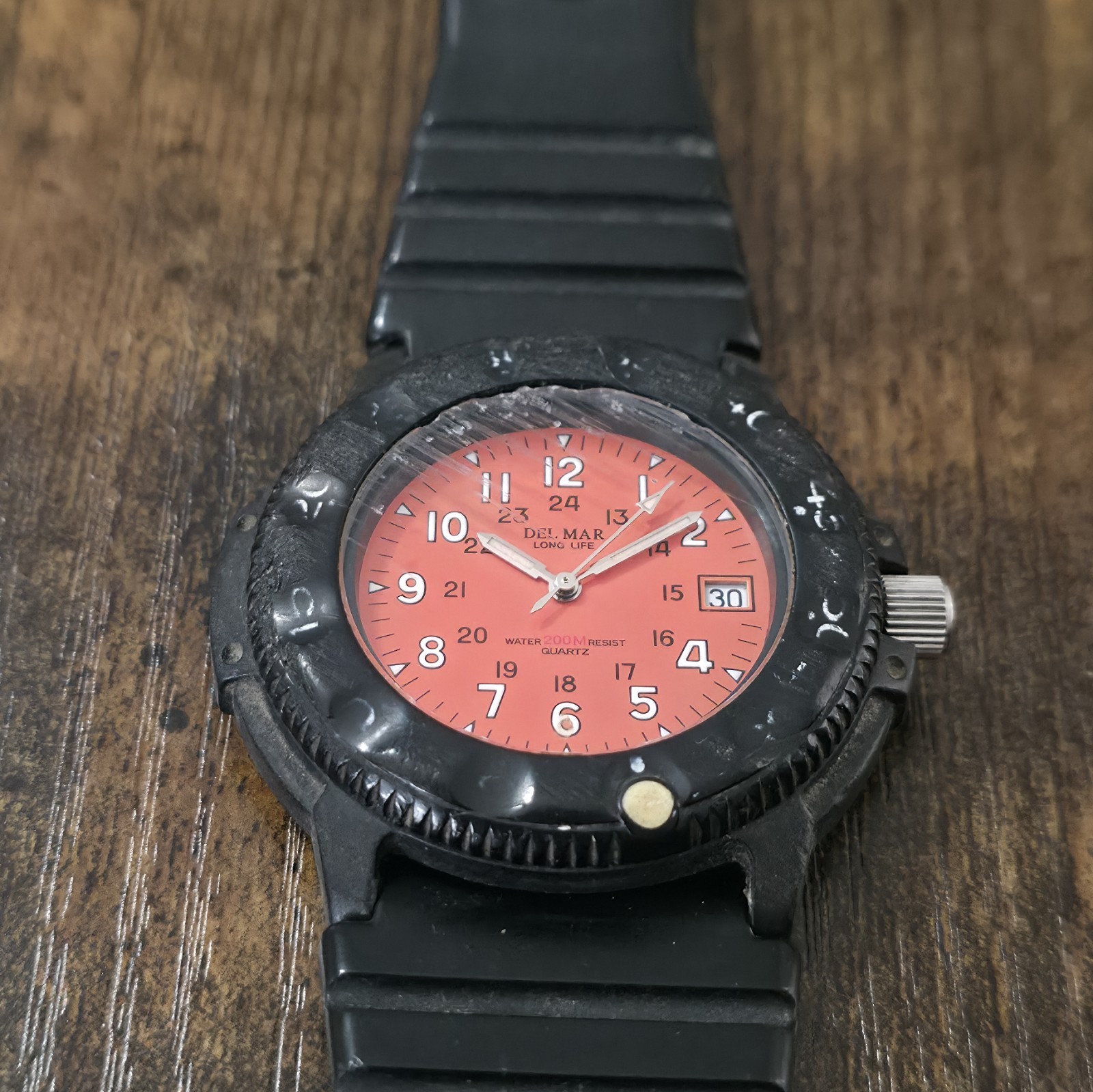 Vintage Del Mar Sand Key Dive Watch Orange Dial Black Case 200M – Untested As-Is