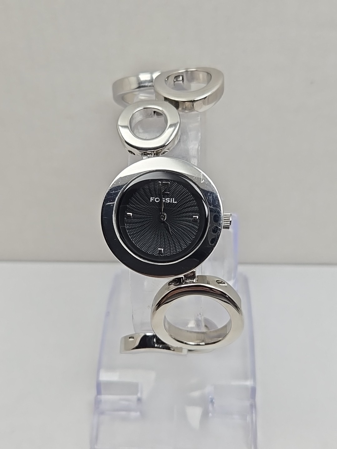 Fossil F2 ES1622 Womens Silver Circle Link Black Dial Watch Quartz New Battery
