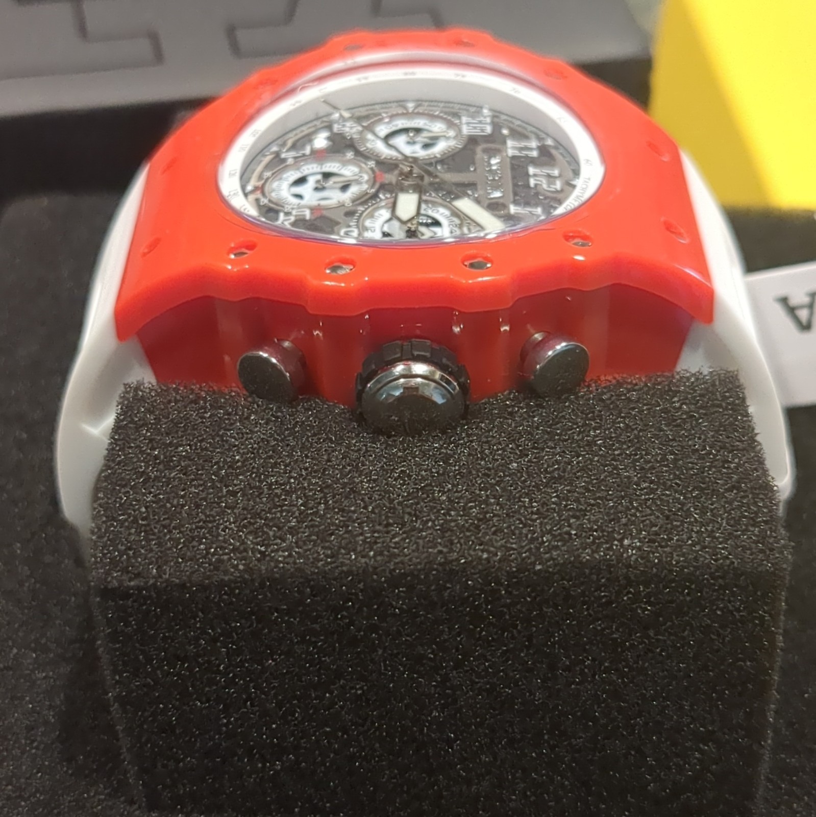 Invicta Racing Vaulthan 44mm Qrtz Chrono Tachy Red Case White Strap wBox 69647