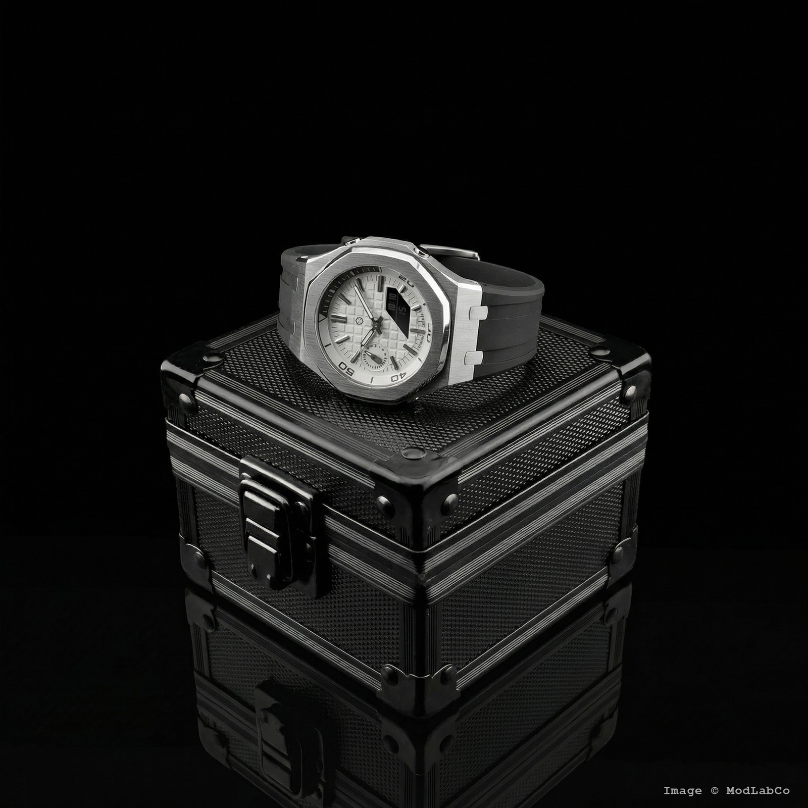 MLC-347 modlab company BESPOKE Octagonal White Dial Black Metal 42mm Watch