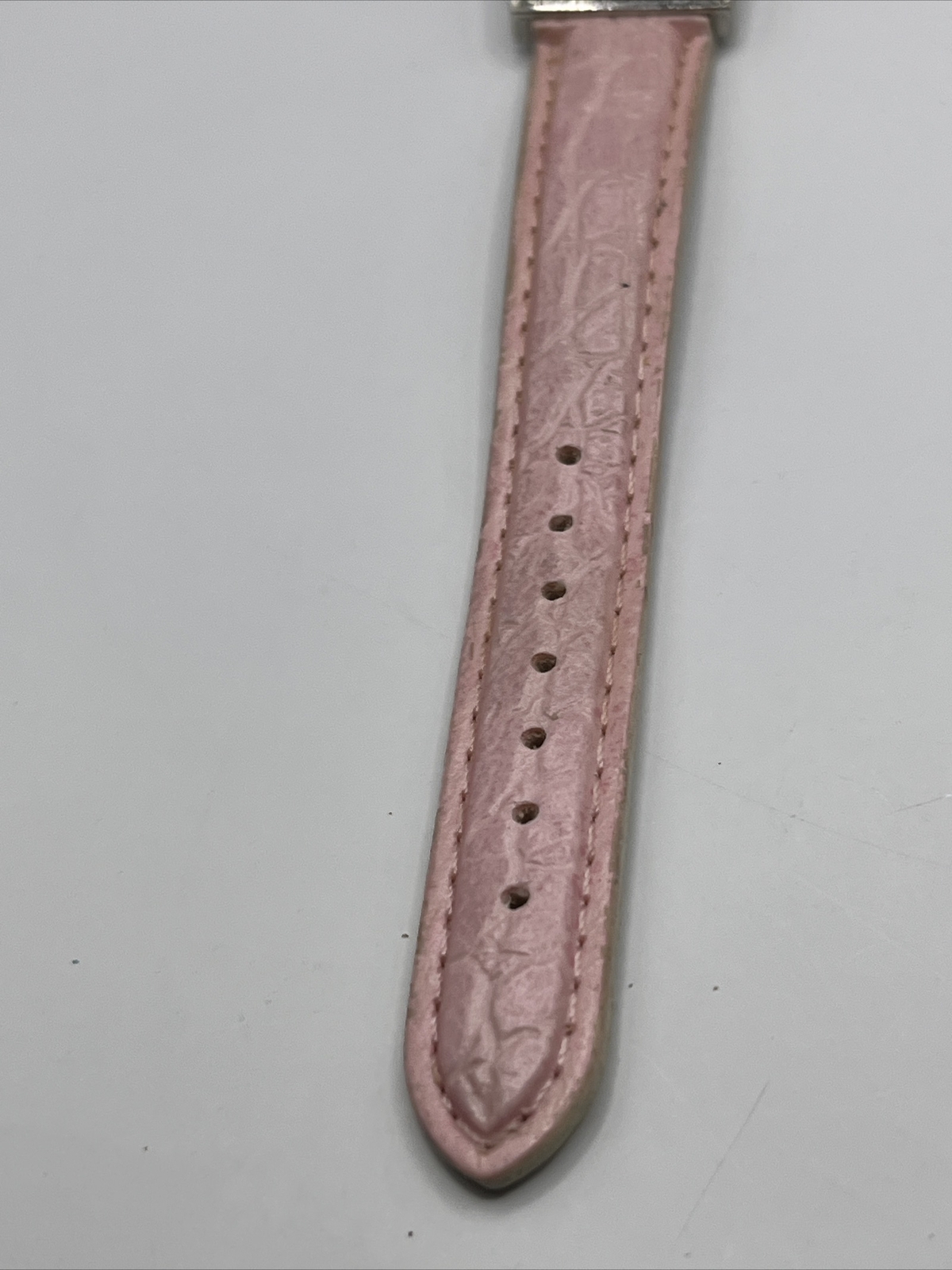 Breast Cancer Awareness Silver Tone Pink Band MOP Dial Women’s Watch New Battery