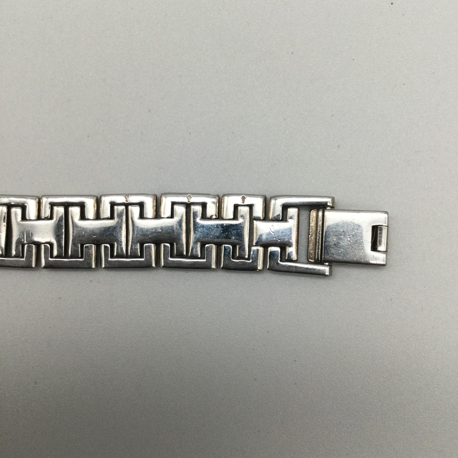 Bulova Womens Watch 16mm Silver Tone 96L11 Rectangle New Battery 6.75″