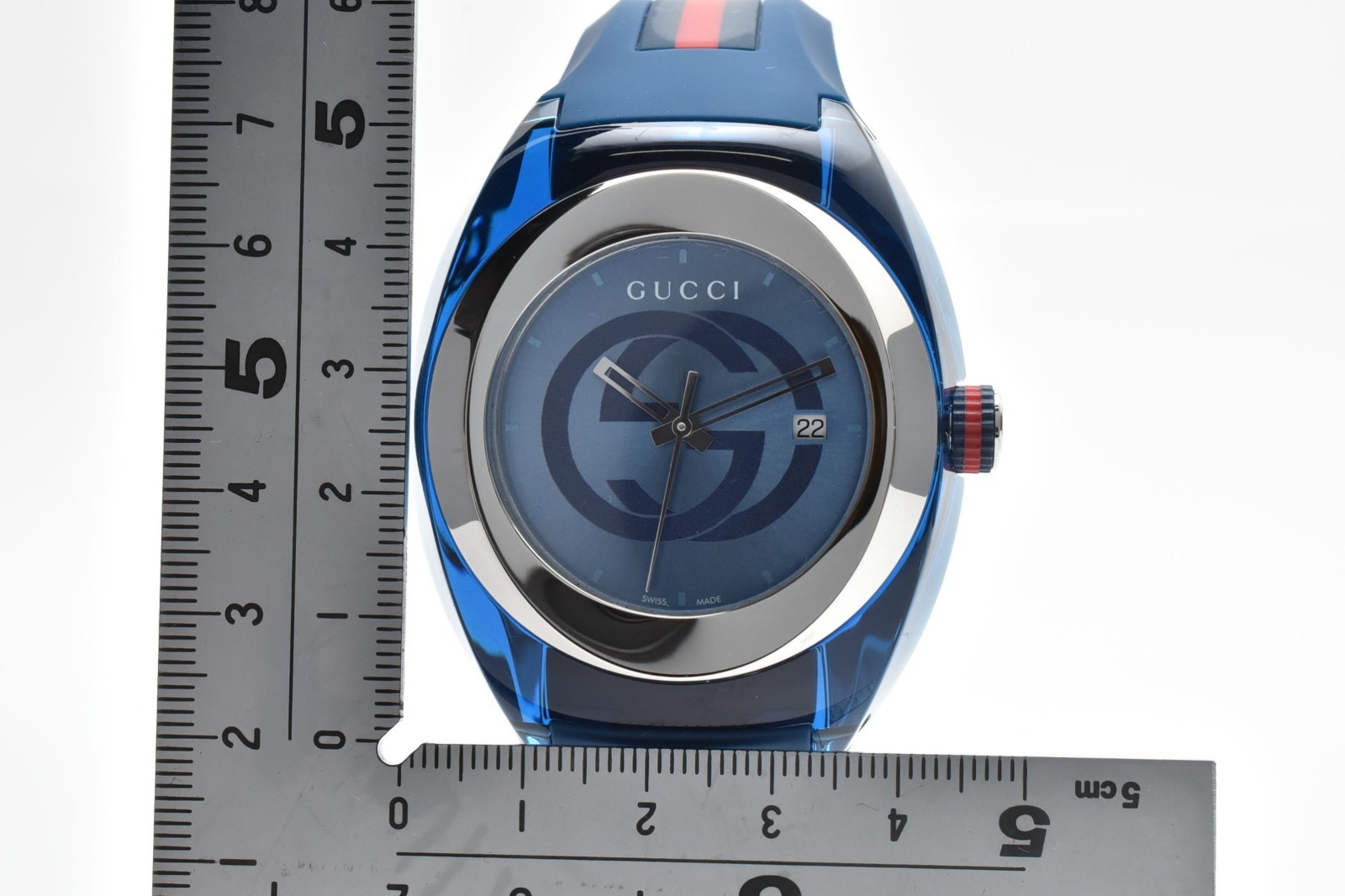 [Near MINT] GUCCI Sync YA137104A/137.1 Blue Silicon Quartz Mens Watch JAPAN