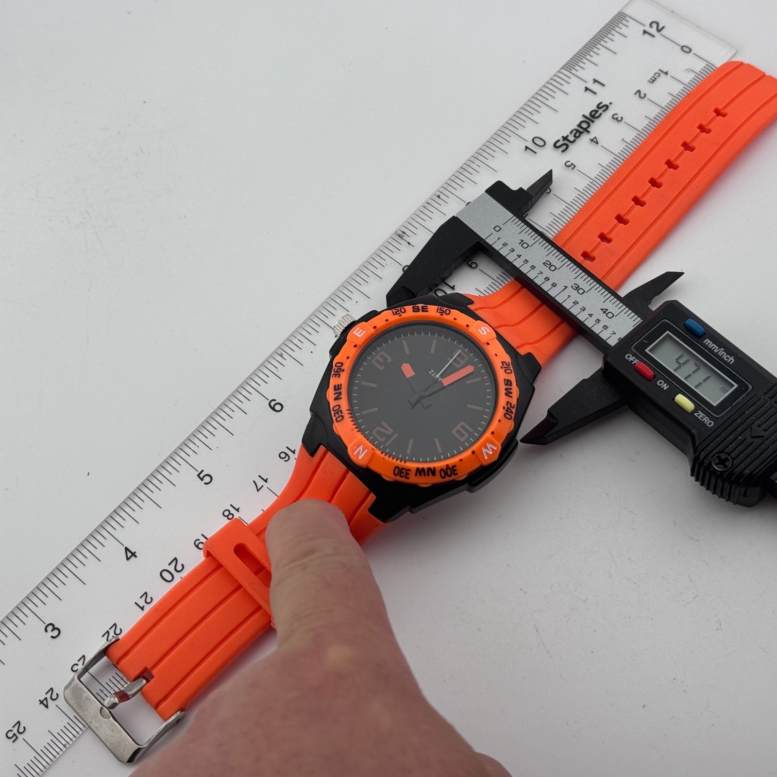 AG540 Quartz Watch 47mm Men Black Orange Fixed Barrel Japan Analog New Battery