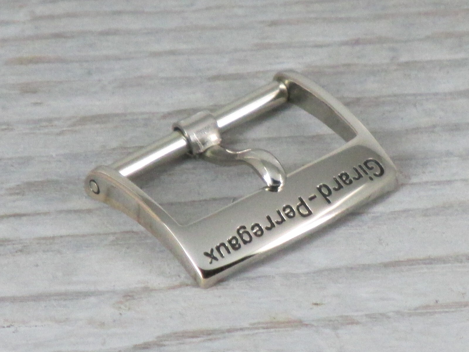 GIRARD-PERREGAUX STEEL BUCKLE 16mm BUCKLE GIRARD-PERREGAUX STEEL 16mm