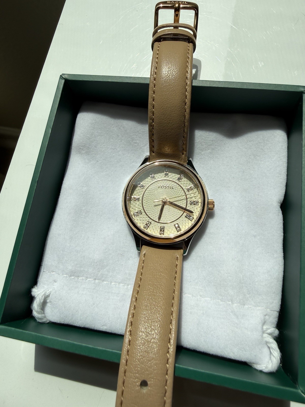 Fossil Women’s BQ1576 Quartz Analog 50m Beige Leather Strap Gem Markers