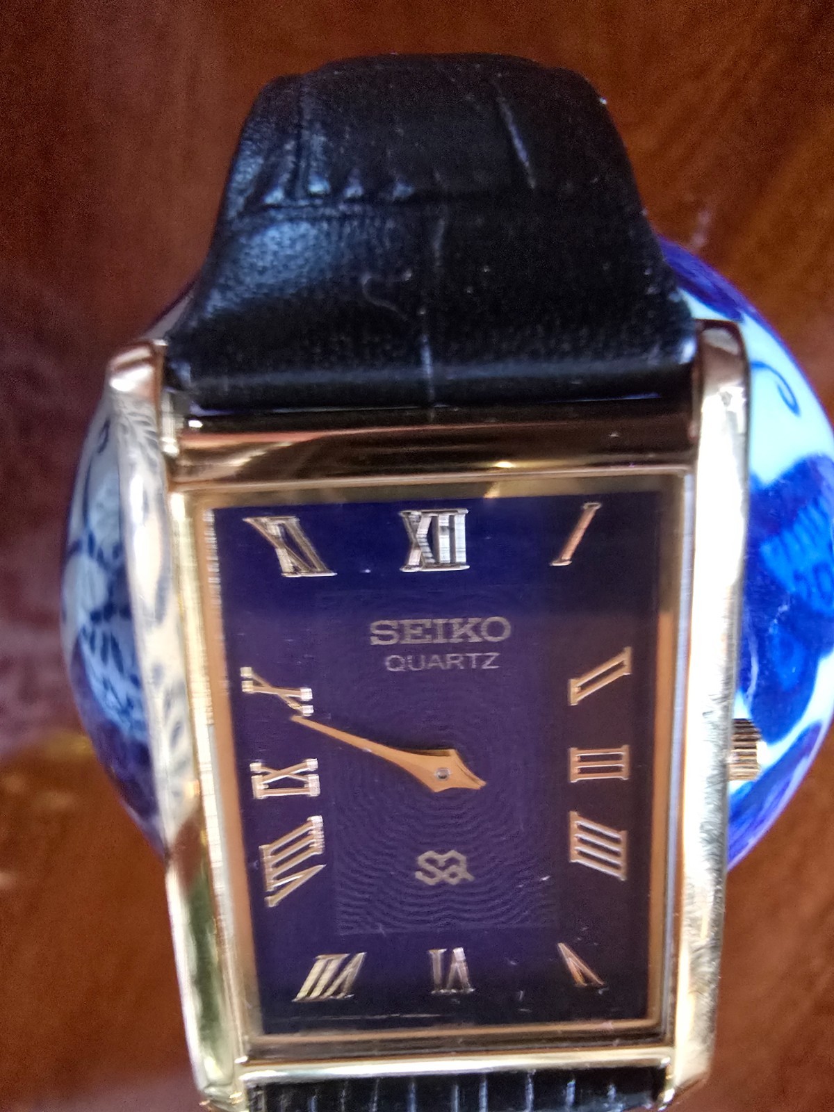 Seiko slim quartz classic blue face gentlemen’s classic watch