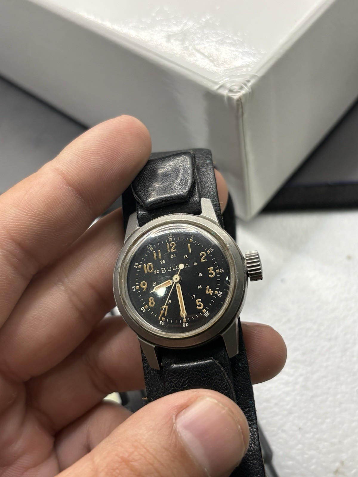 Vintage Bulova Navigator A17A MIL-W-6433A US Military Issued Wristwatch Runs