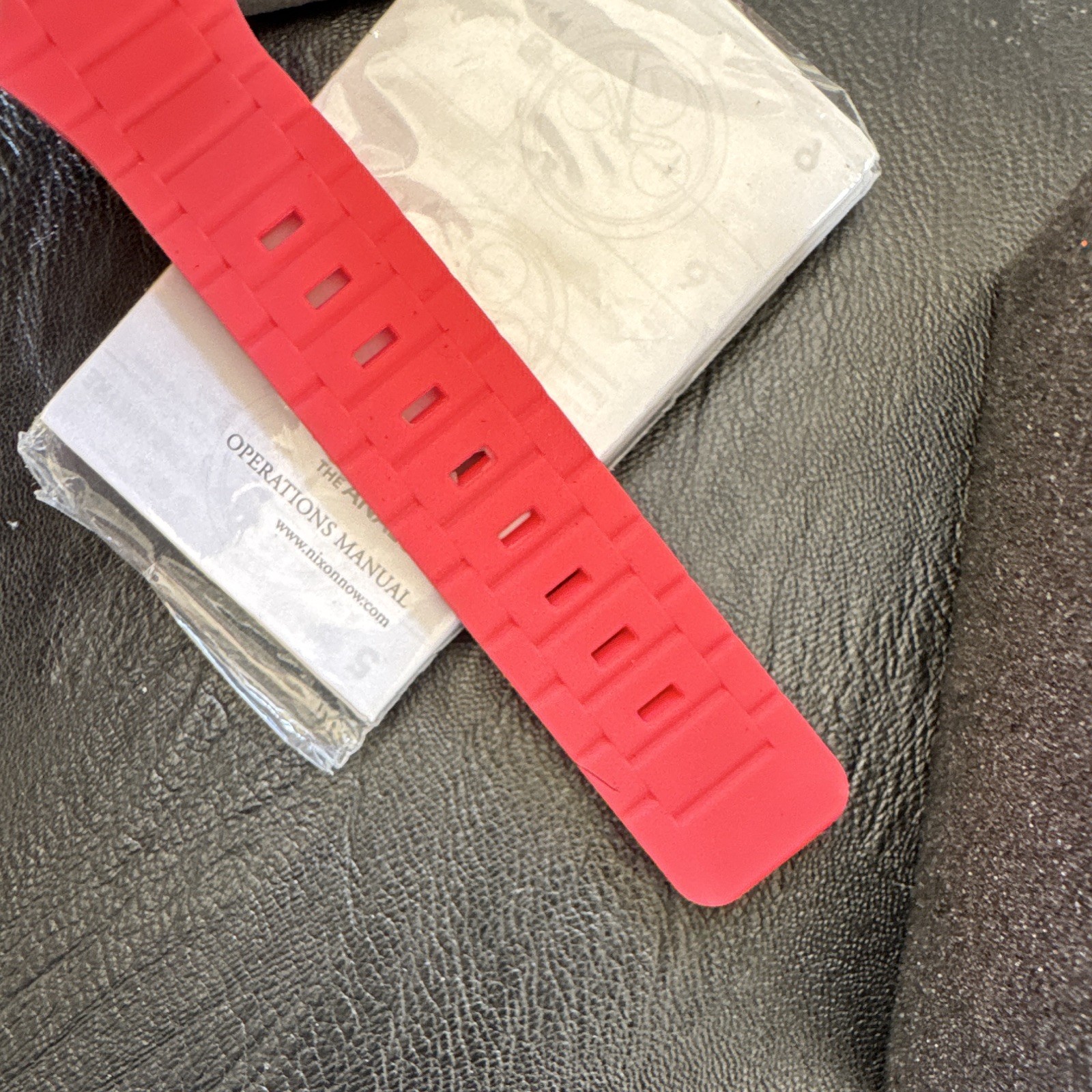 Nixon The Rubber Player Red Analog Quartz Watch Red Rubber Strap 100m Box Manual