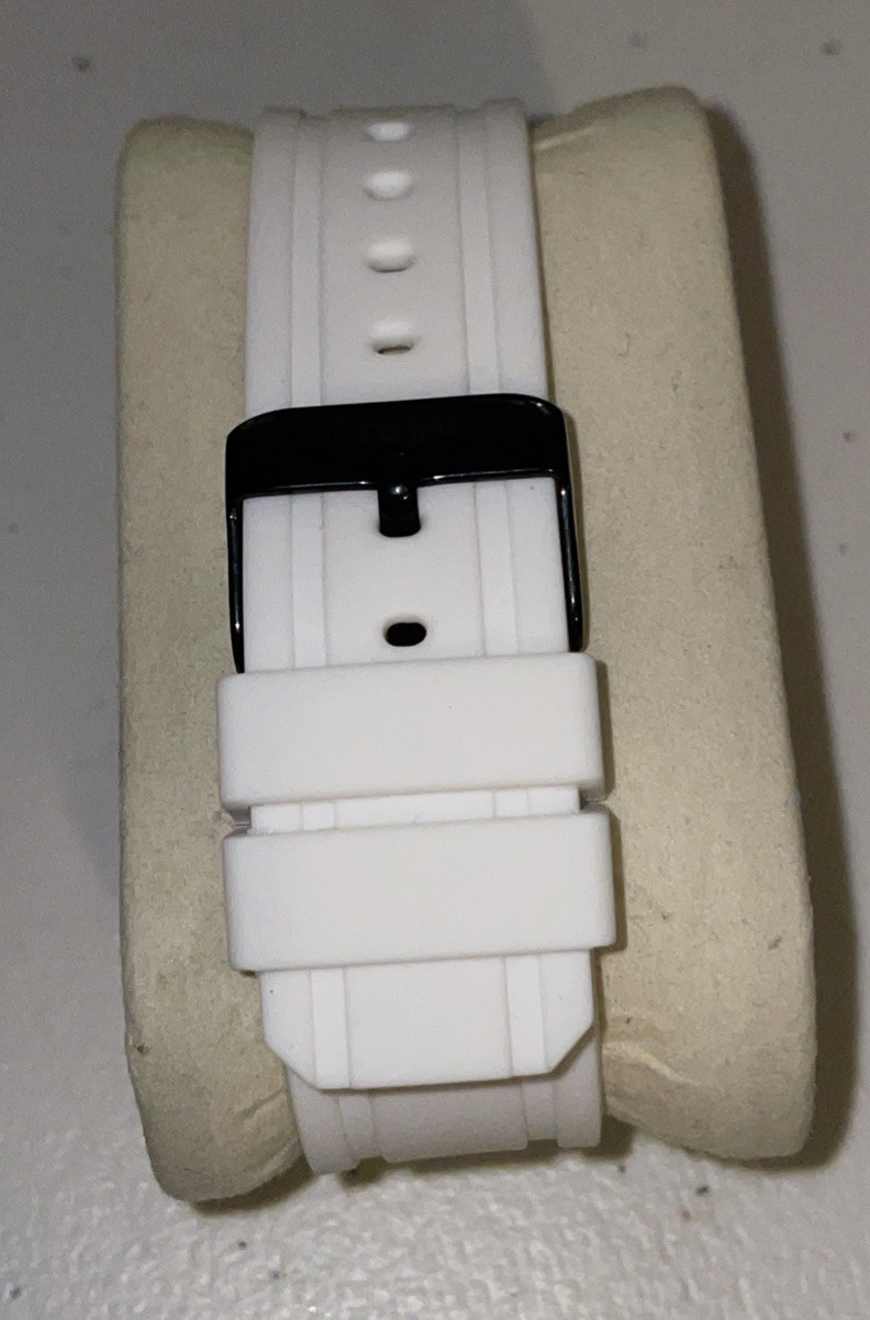 Crayo Fresh Unisex Watch, White silicone/rubber Band, In working condition W-13