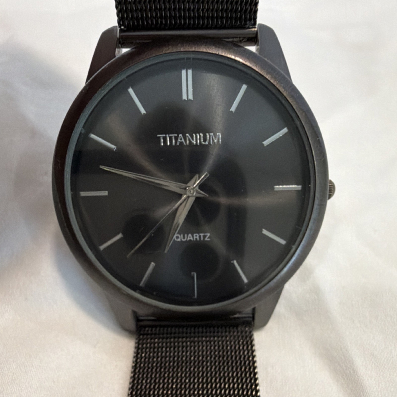Titanium Men’s 45mm Quartz Analog Watch Black Mesh Band Stick Indexes