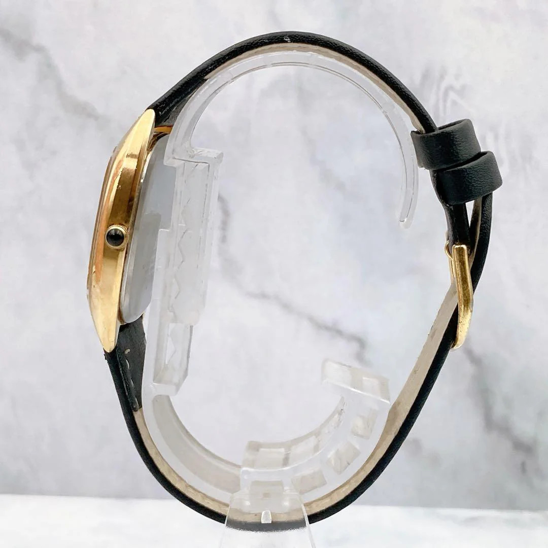 SEIKO Chariot 7820-5000 Gold Plated Square Gold Dial Quartz Watch