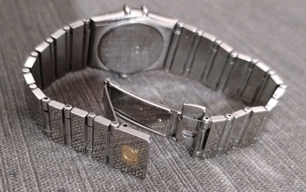 Vintage OMEGA Constellation 23mm Quartz Watch Runs & Keeps Time New Battery NICE