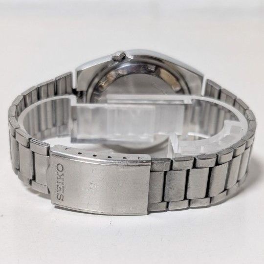 SEIKO 5 AUTOMATIC 7009 3130 Seiko 5 Automatic Gray Dial Gold Index Day Date