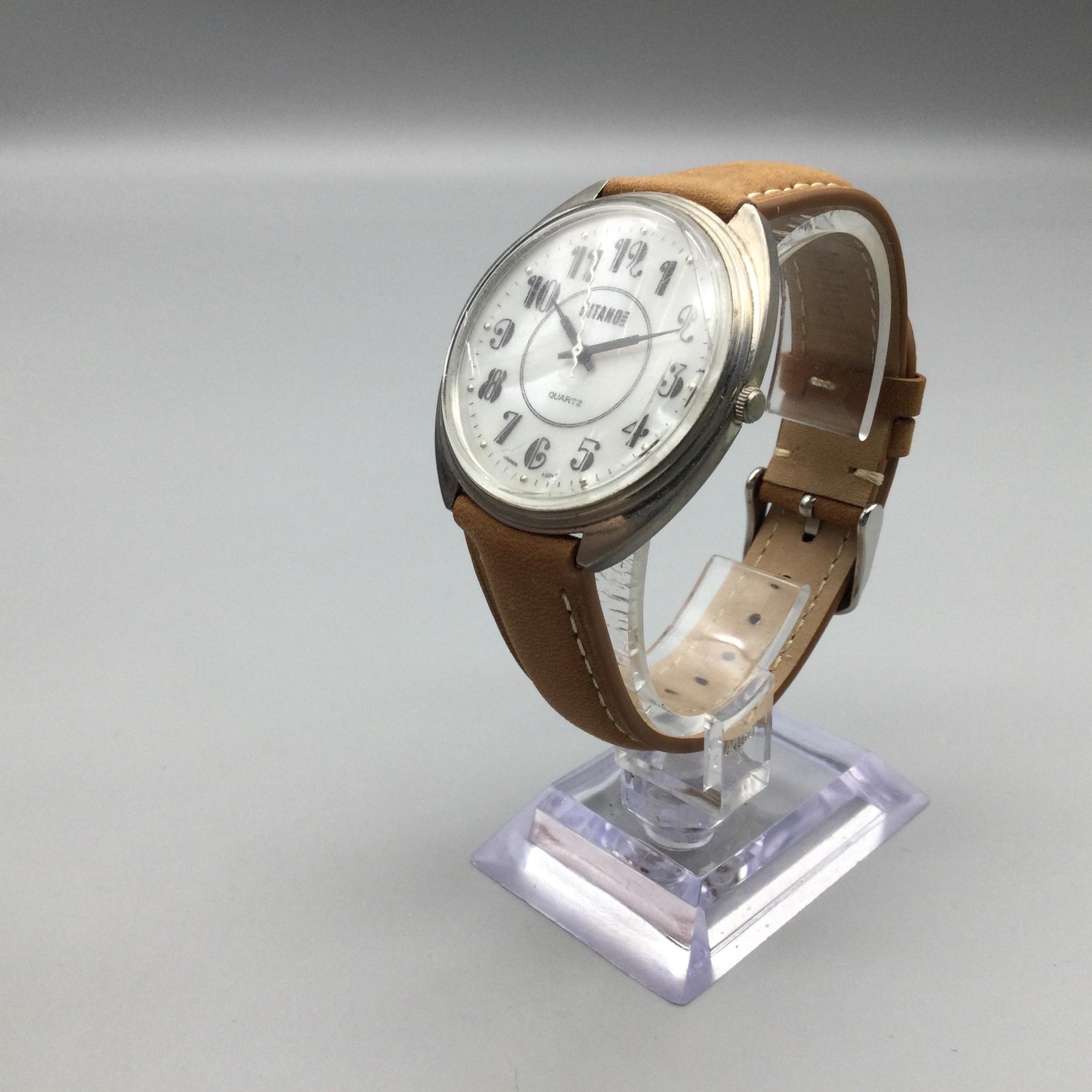 Gitano Time Watch Unisex 39mm Silver Tone MOP Dial Tan Leather Strap New Battery