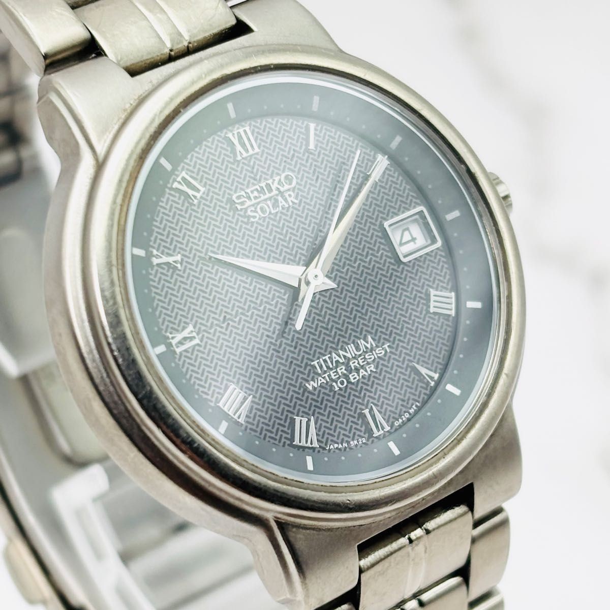 SEIKO Solar Date Titanium Black Dial 5K22 0A20 Men’s Quartz Watch Silver