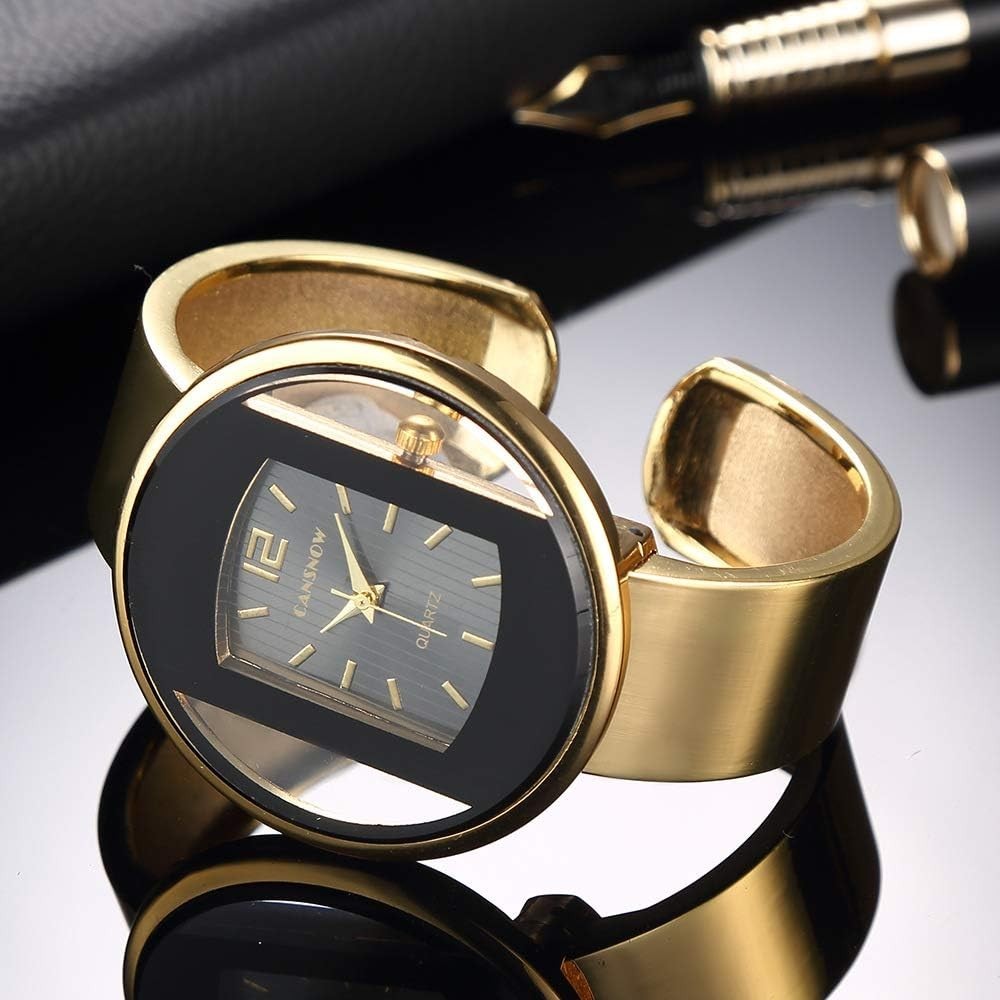 Stylish Women’s Cuff Bangle Analog Watch – Quartz Movement in Sophisticated Gold