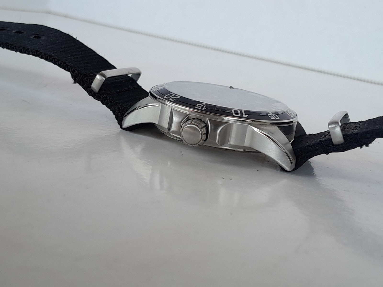 Eddie Bauer Mens Watch – Chunky Black & White Blue – Nylon Wristband 10ATM/100m