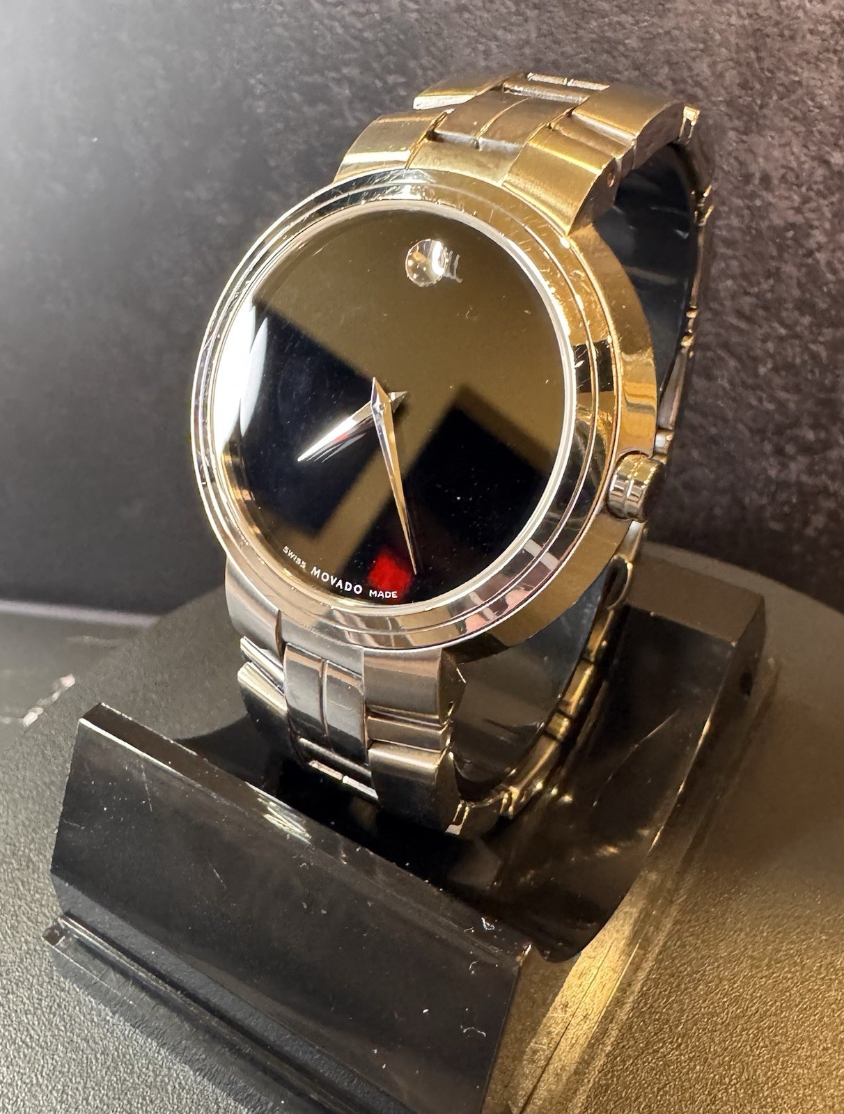 Movado Museum Classic Men’s 39mm Swiss Quartz Black Dial Sapphire Watch