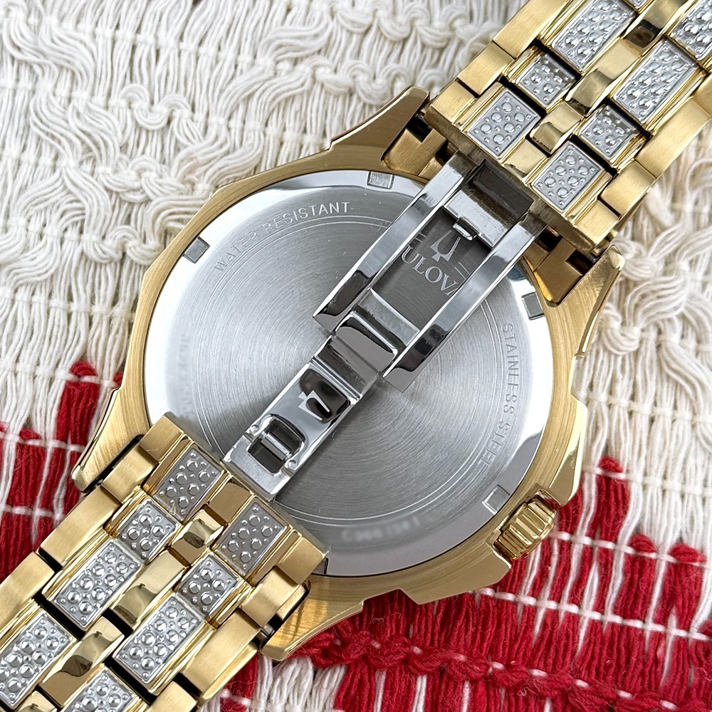 Bulova 98C126 Octava Men’s Silver Gold Crystal Stainless Quartz Watch 41.5mm