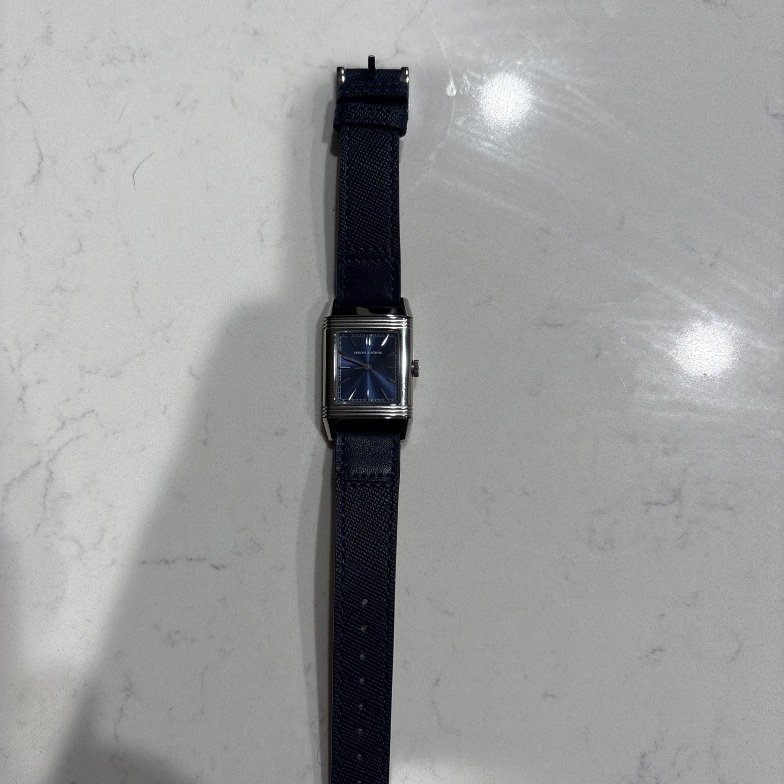 2026 New Fashion Ultrathin Overturn Square Watch Men Quartz Casual 24.4MM