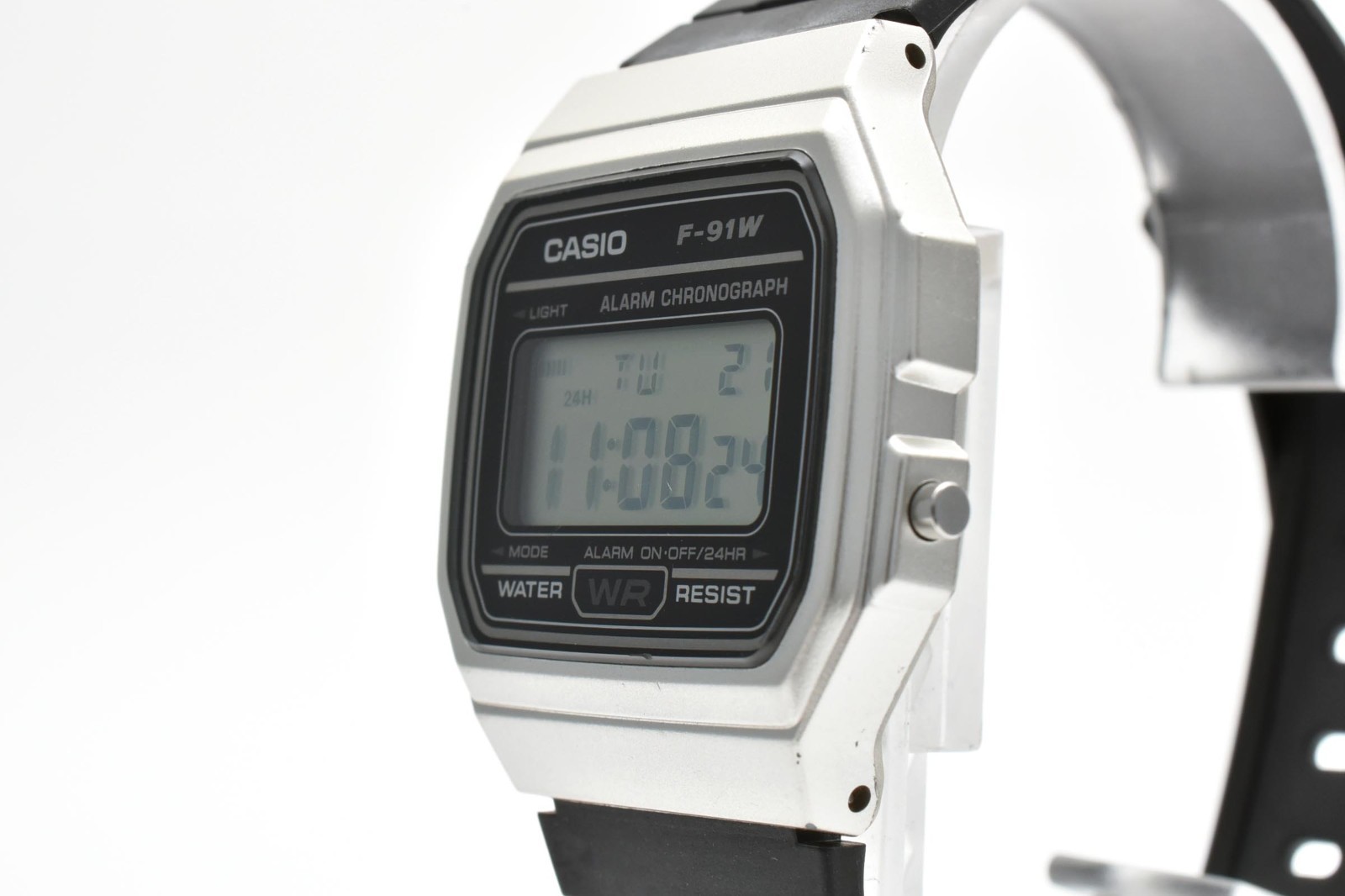 【EXC+５】CASIO F-91W Digital Quartz Watch Black Resin Alarm Chronograph 30M Japan
