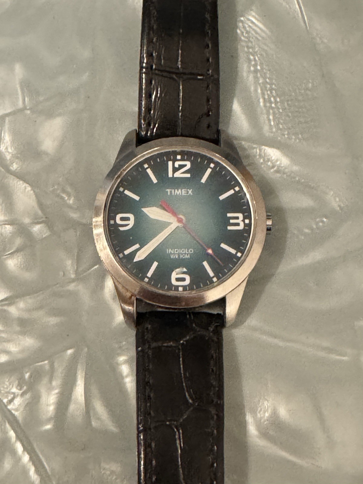 Timex 35mm Ombre Blue Face Quartz Watch-New Battery & Croco Leather Band