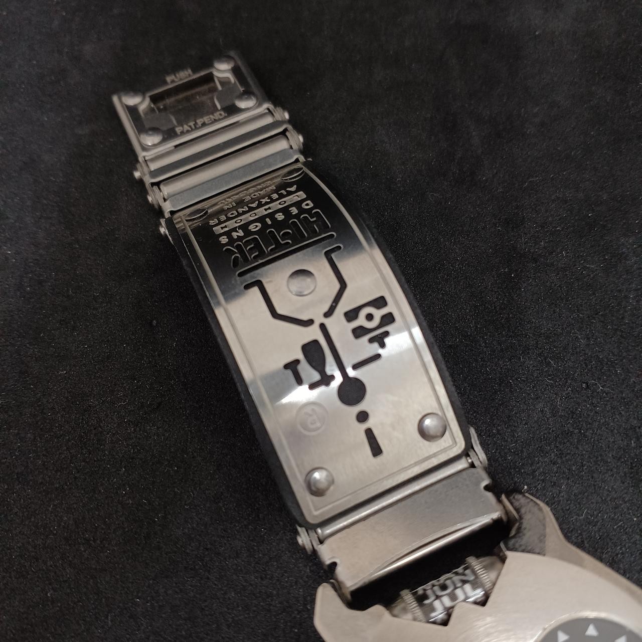 HI-TEK Dual Face Quartz Men’s Watch Analog 1-Month Guarantee
