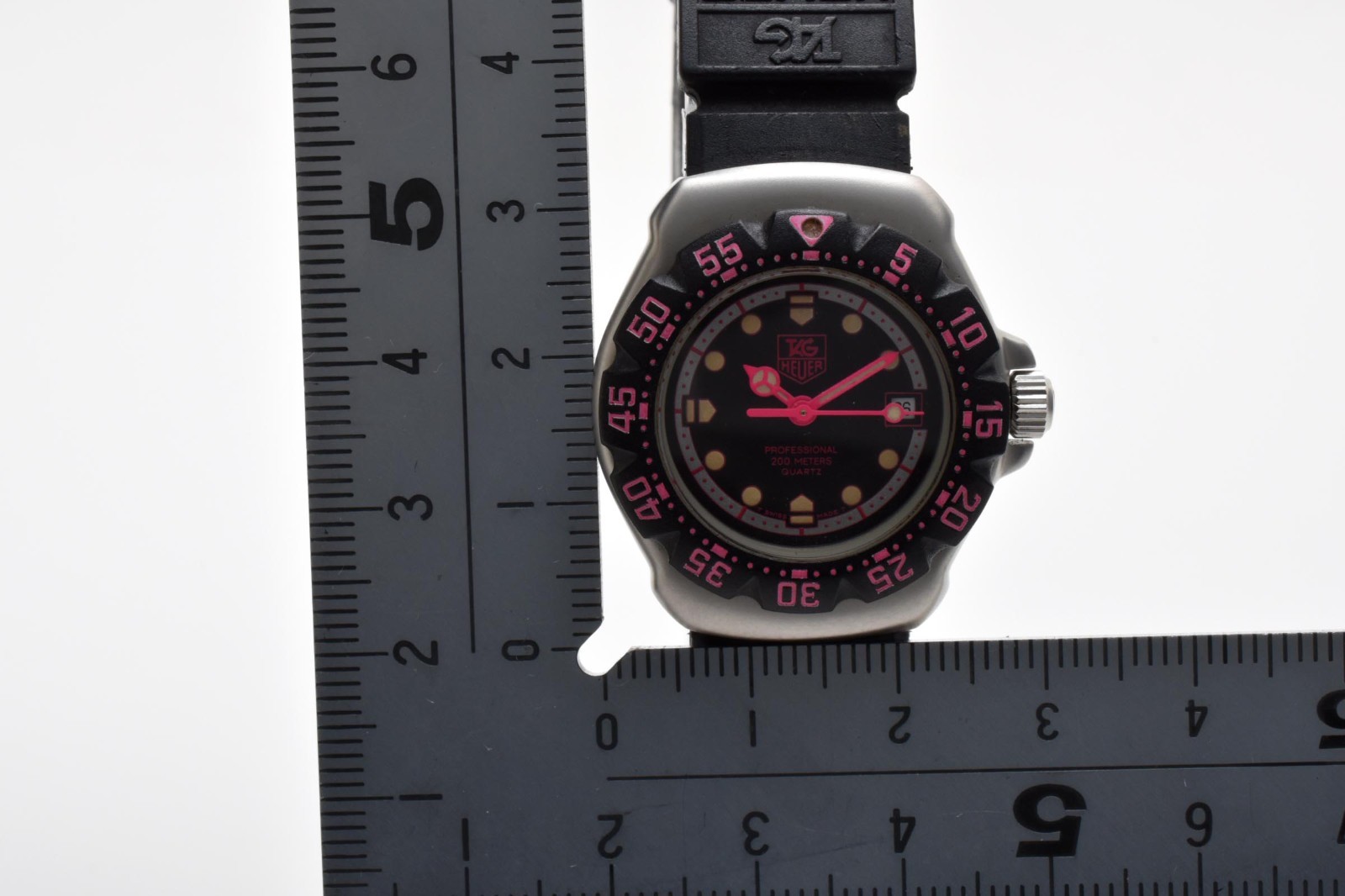 [Exc+5] Vintage TAG Heuer Formula 1 WA1417 Black Pink Dial Quartz Womens Watch