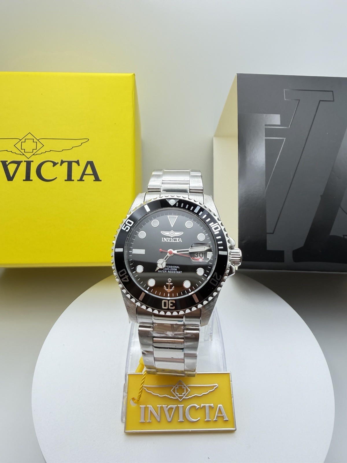 48660 Invicta Lady Stainless Steel Black Dial. 38mm. Pc32 Quartz