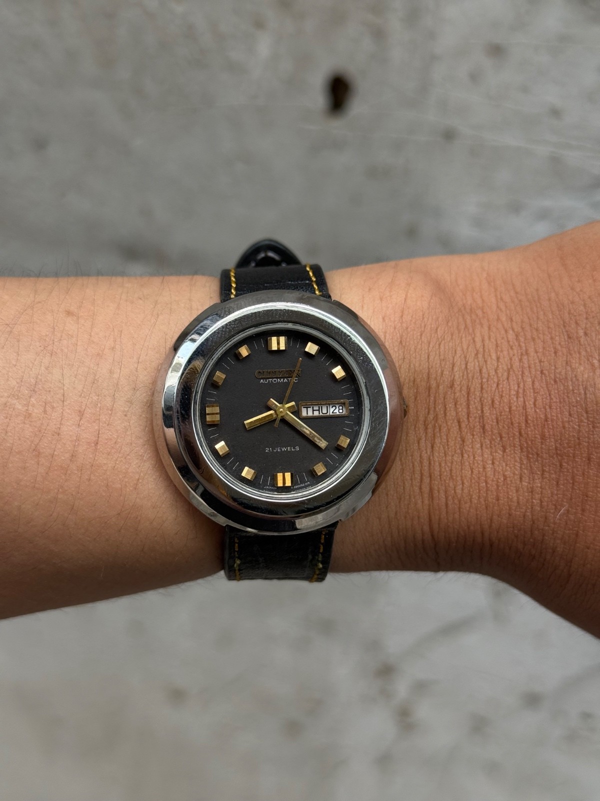 Vintage Citizen Automatic 21 Jewels 4-820035Y Black Dial Day Date 30.5mm Japan