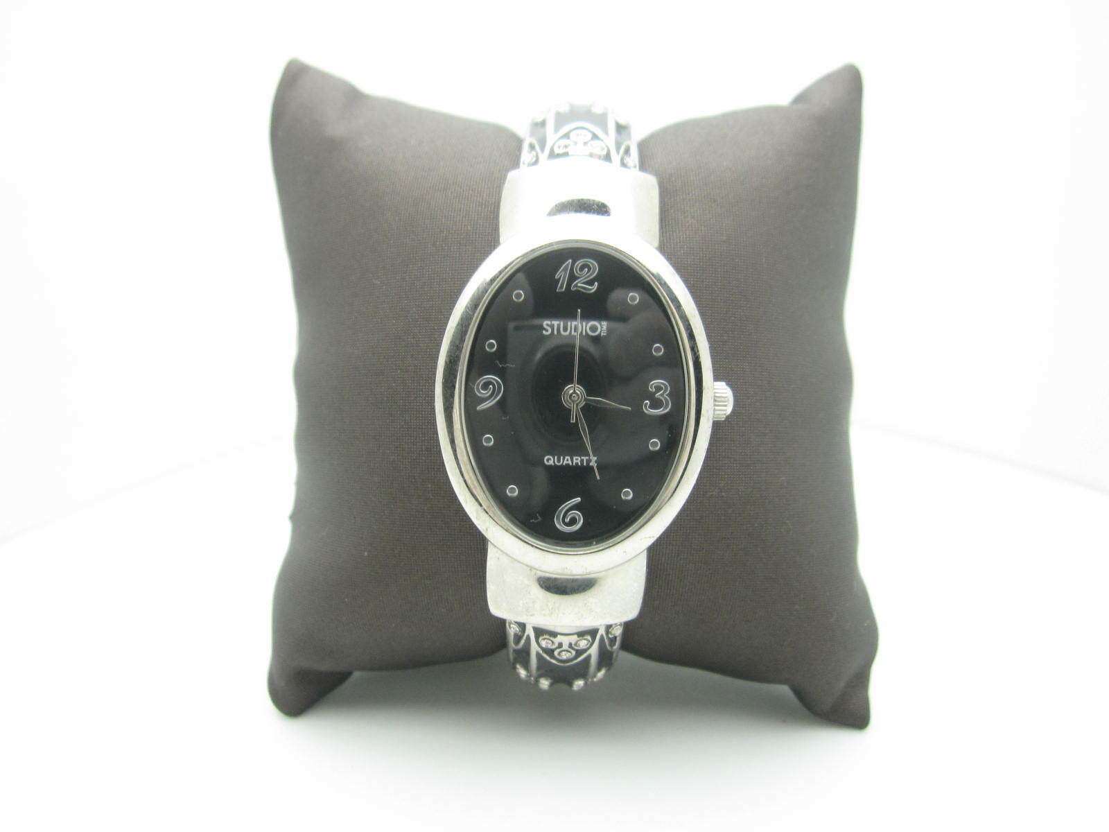 Women’s Studio Time Analog Dial Formal Watch (B454)