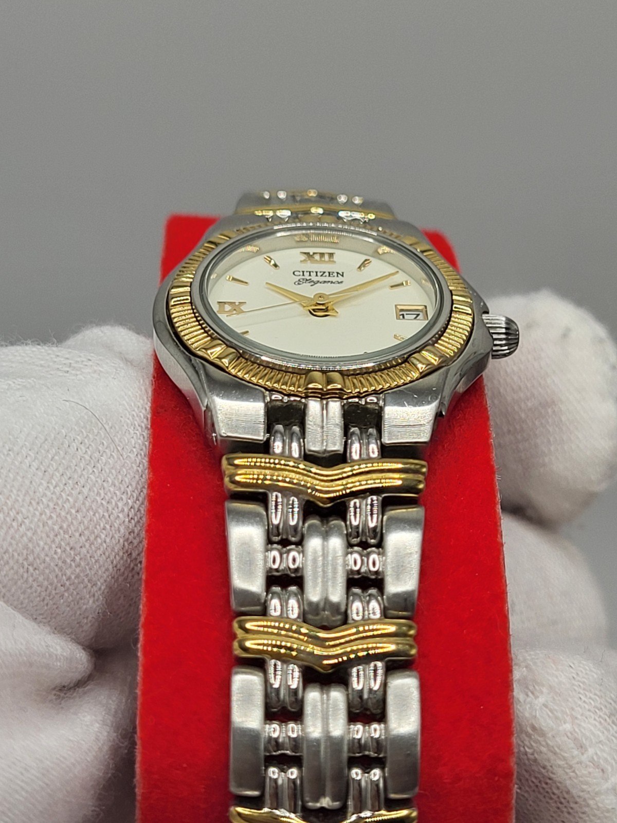 JAPAN [MINT] 1990s Citizen Eligance 25mm Women’s Quartz Watch EU0234-59A