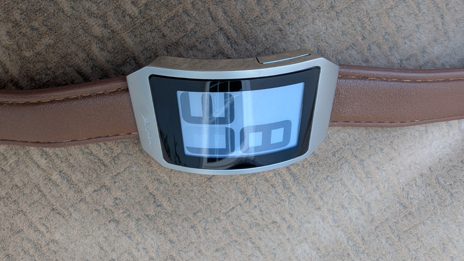 Phosphor E-ink Curved Digital Watch Faux Leather Band Unisex Men Or Women