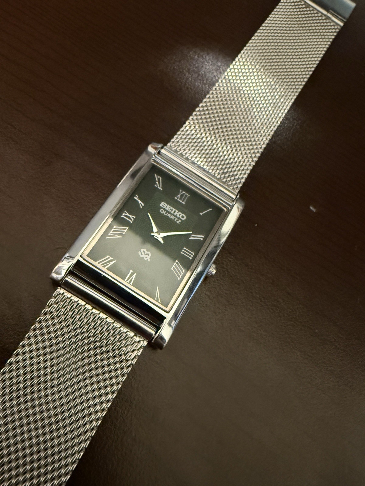 GREEN WITH SILVER CASE Vintage Seiko Slim Quartz Men’s Wrist Watch
