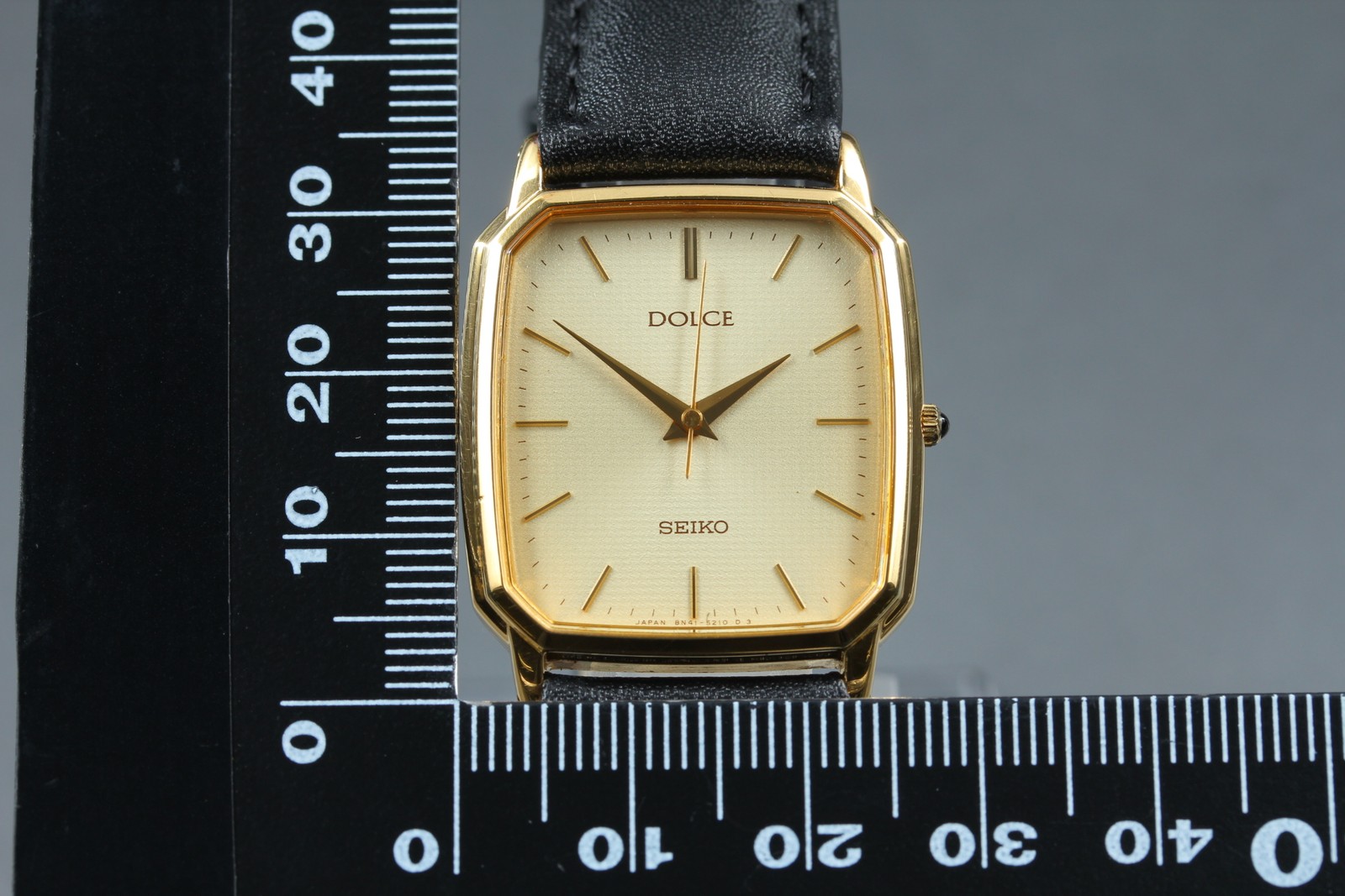 1992 [Near MINT] Seiko Dolce 8N41-5160 Gold Dial 27mm Quartz Men’s Watch
