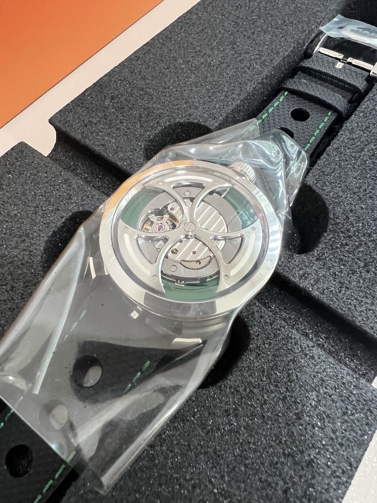 2024 M.A.D. Editions MAD1 Green by MB&F 42mm Clover Edition – BRAND NEW in box!