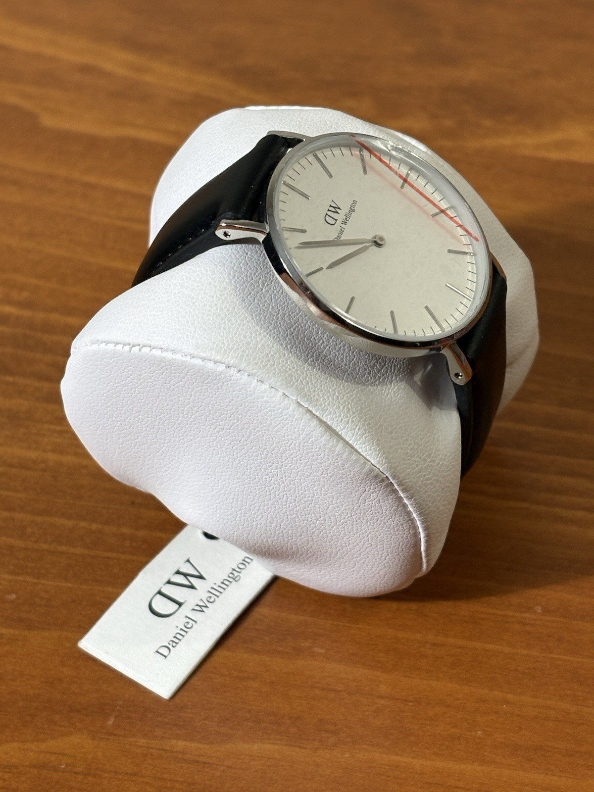 Daniel Wellington Classic Sheffield Black Leather Band Unisex Watch 36mm Silver