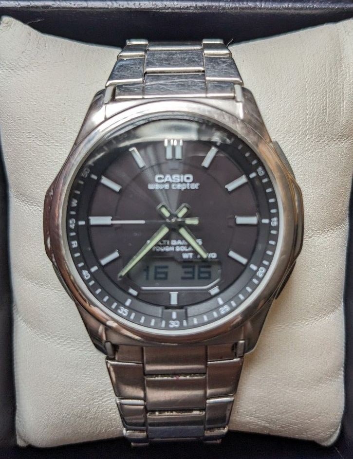 CASIO Waveceptor Radio Solar WVA M630