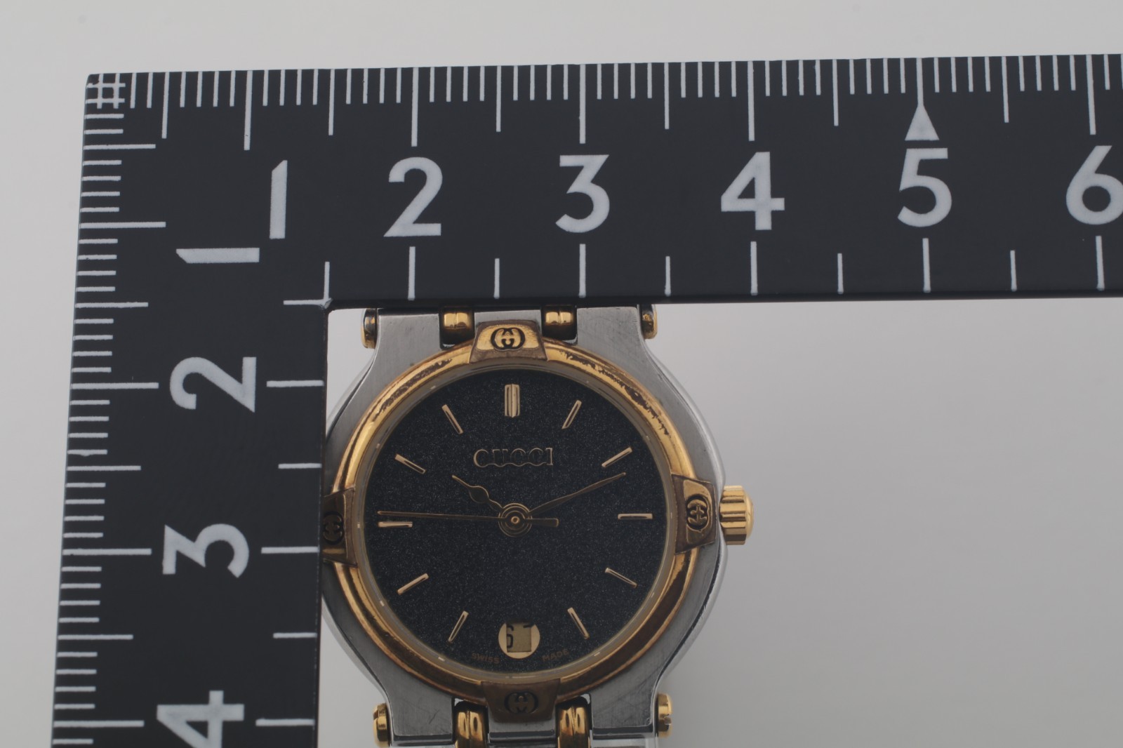 [Exc+5] GUCCI 9000L Black Dial Gold 25mm Date Quartz Women’s Watch From JAPAN
