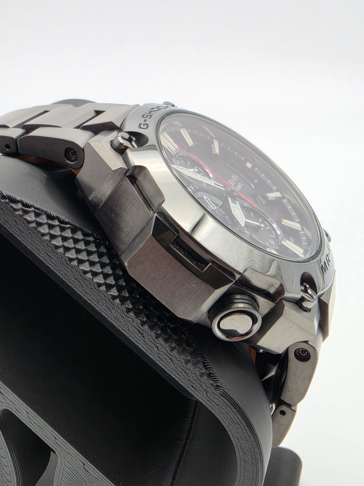 Casio G-Shock MR-G MRG-G2000CB-1AJR GPS Solar Titanium Box Papers