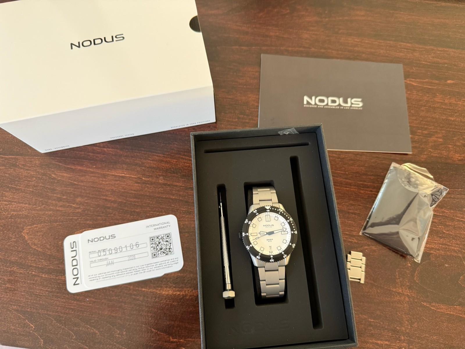 with imperfections NODUS Sector Deep Polar Destro Automatic Watch G2U