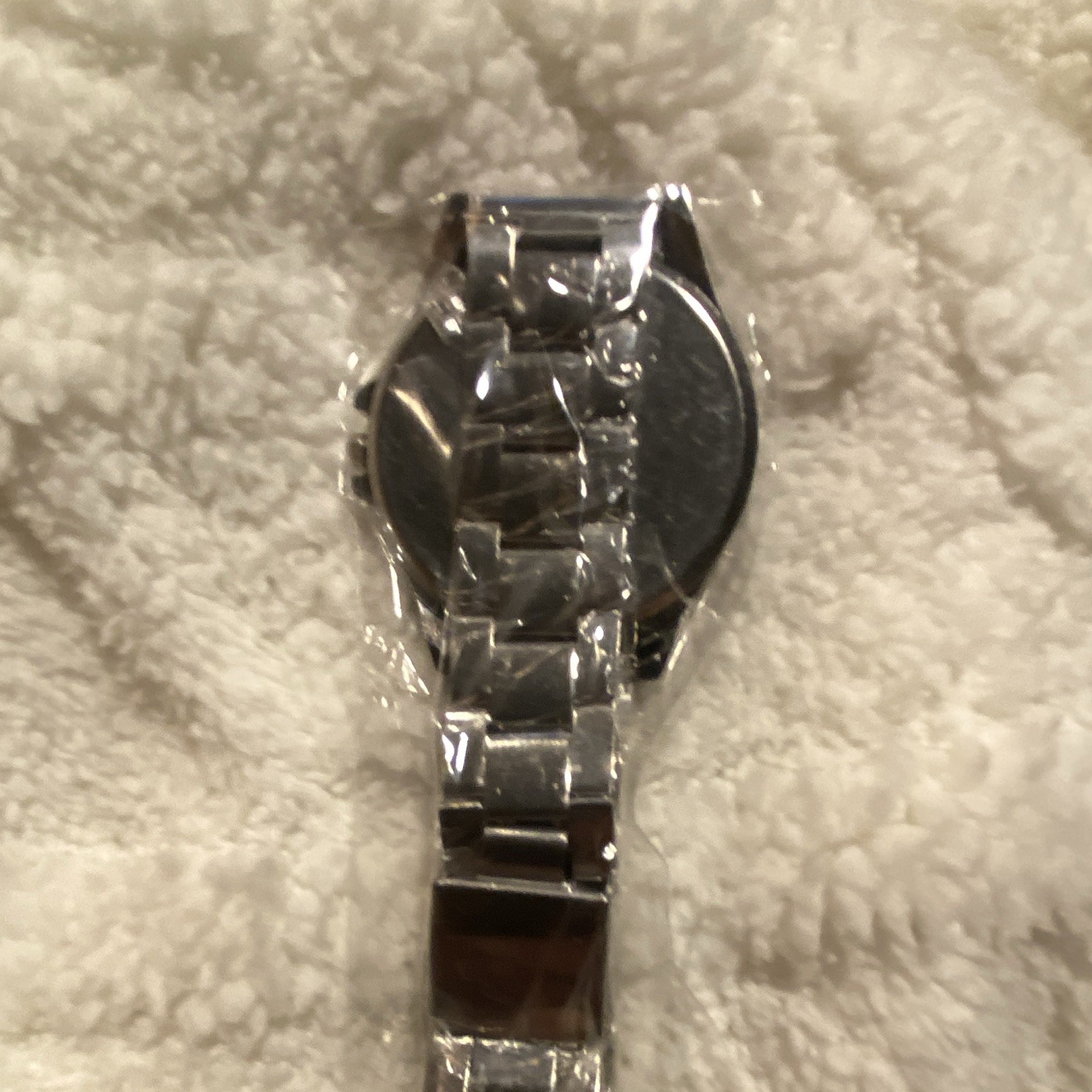 Men’s Analog Quartz Watch Green Dial Green Bezel Silver Metal Bracelet