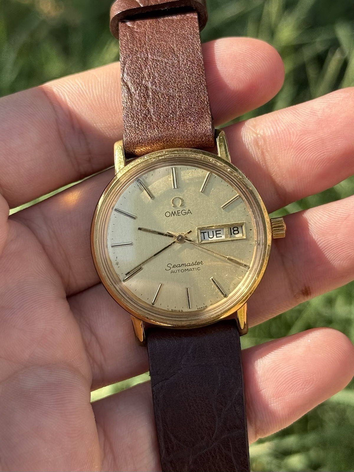 Vintage OMEGA Seamaster Cal.1020 Automatic Gold Dial Day/Date 35mm Men’s